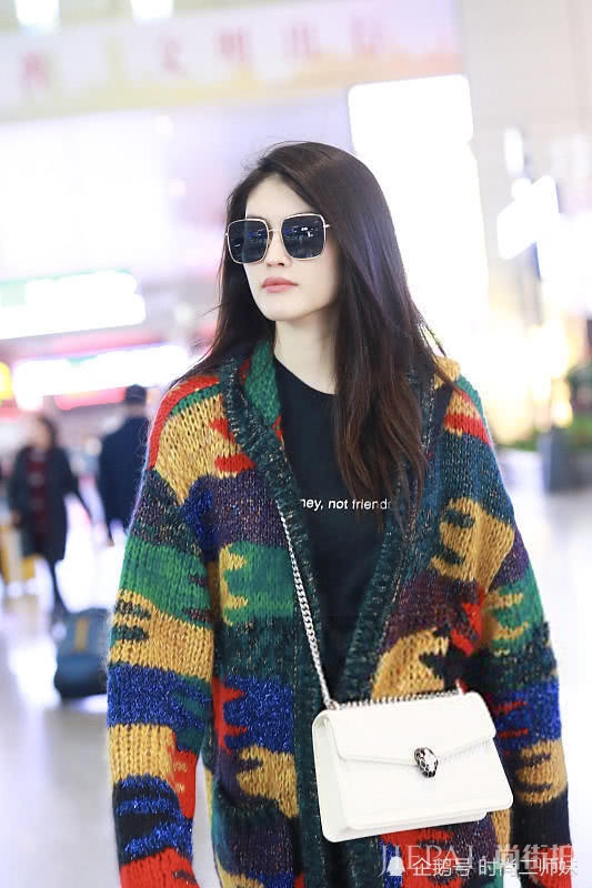 何穗超帅气而杜鹃似路人，差距怎么这么大？