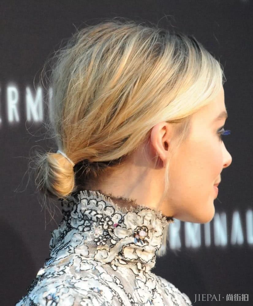 穿冬衣的季节，这9款发型简单又时髦