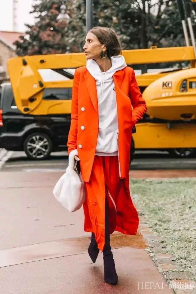 今年必火的卫衣+短外套，保暖时髦帅一整个秋冬！！