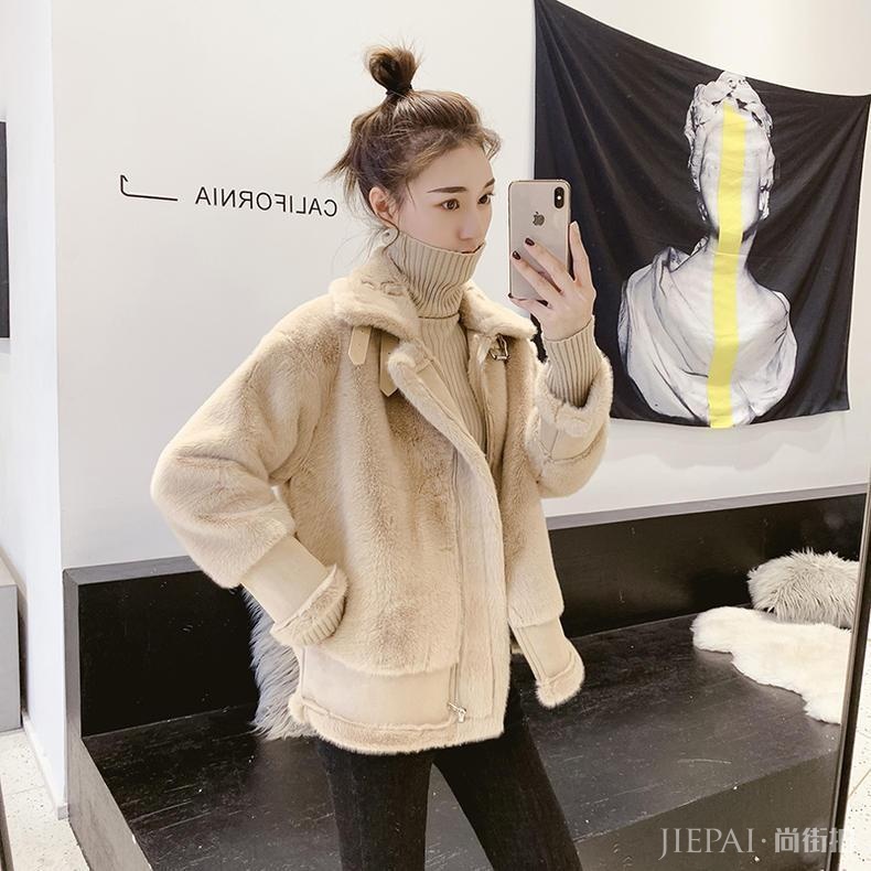 黑裤子扔了吧, 现在流行轻熟风, 时尚吸晴又迷人