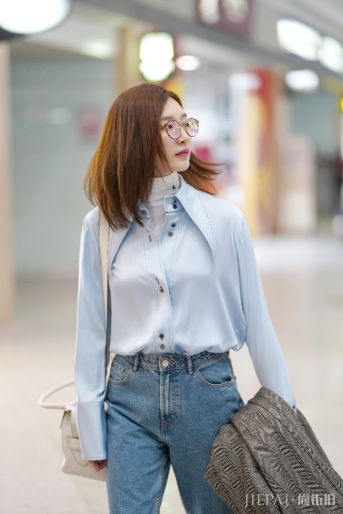 江疏影少女、复古、霸气各种风格轻松切换,真不愧为百变女王