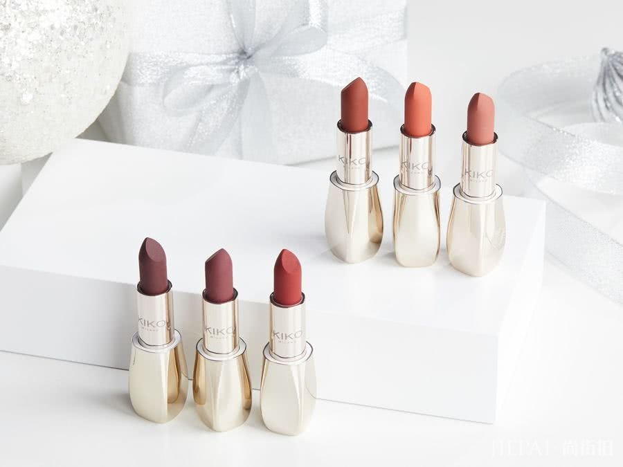 美妆博主疯狂推荐的彩妆,出了圣诞限量款,个个美爆