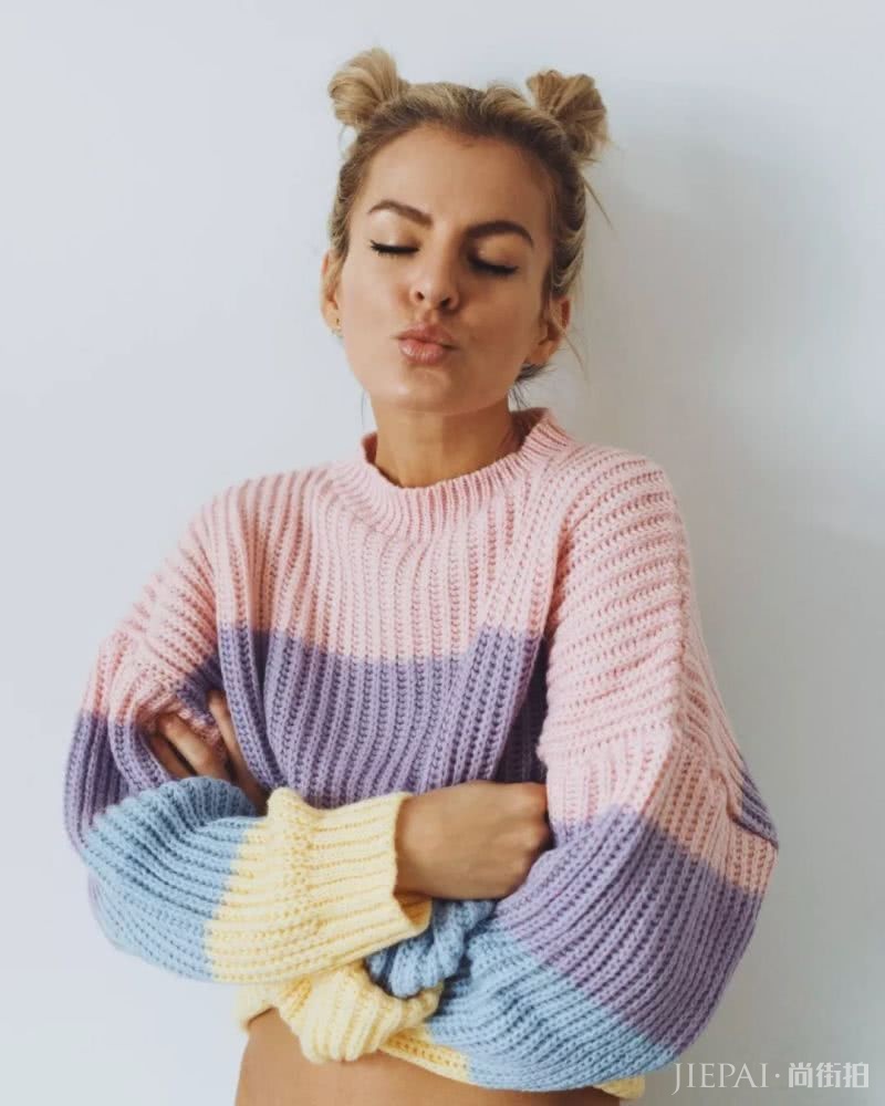 穿冬衣的季节，这9款发型简单又时髦