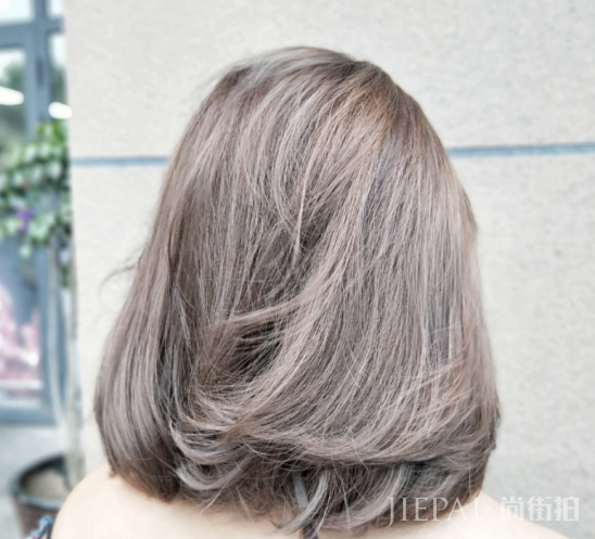 棕灰色头发图片 今年秋冬这个发色最适合你