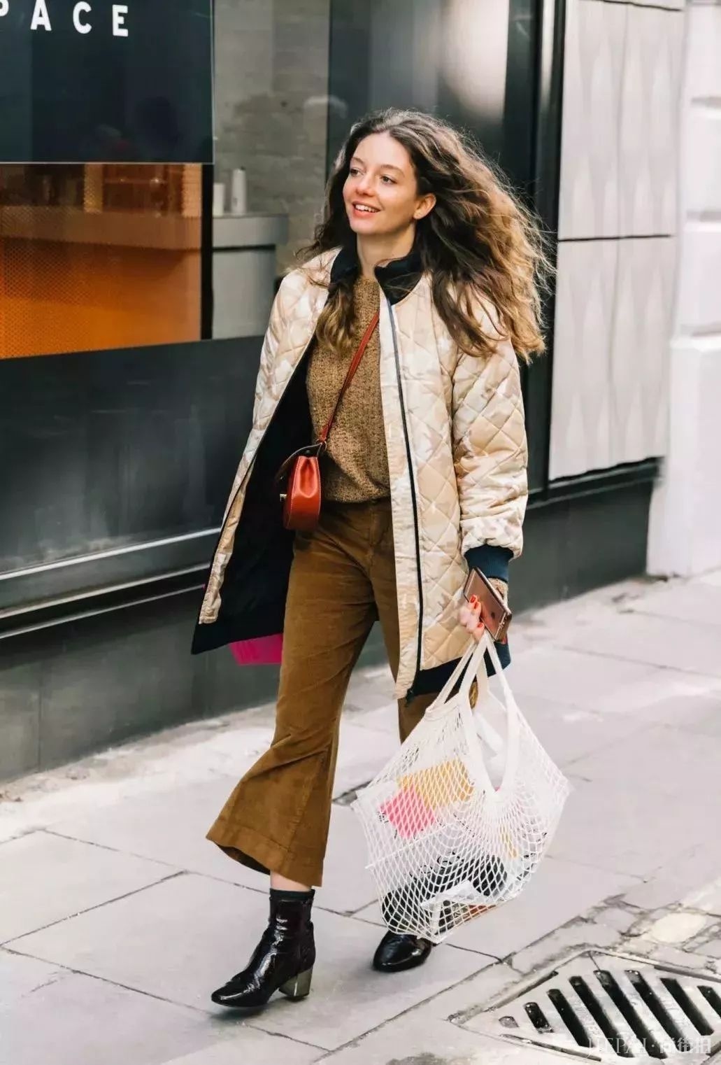 2018秋冬最火的这三条裤子才是真时髦！