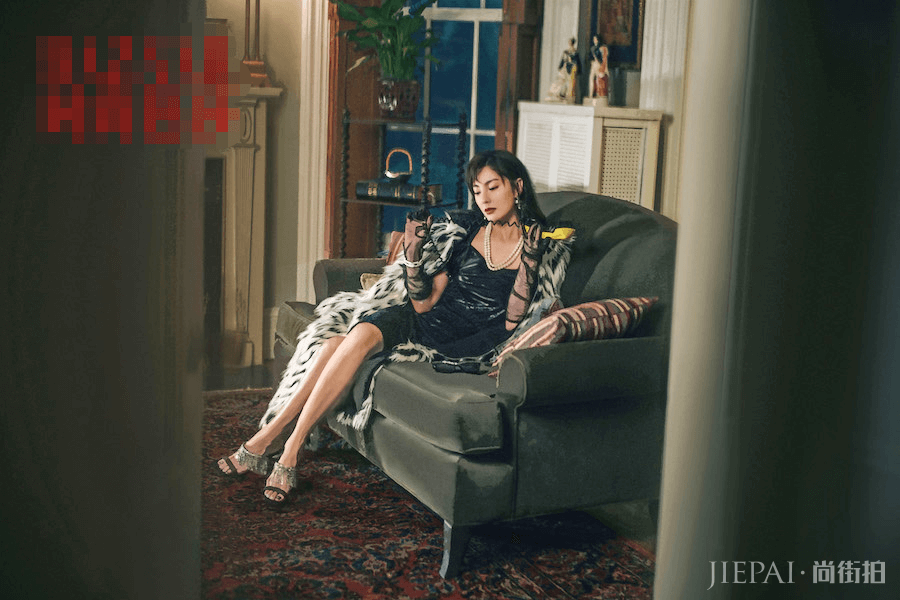 张雨绮纽约时尚大片发布 自信即性感诠释复古风情