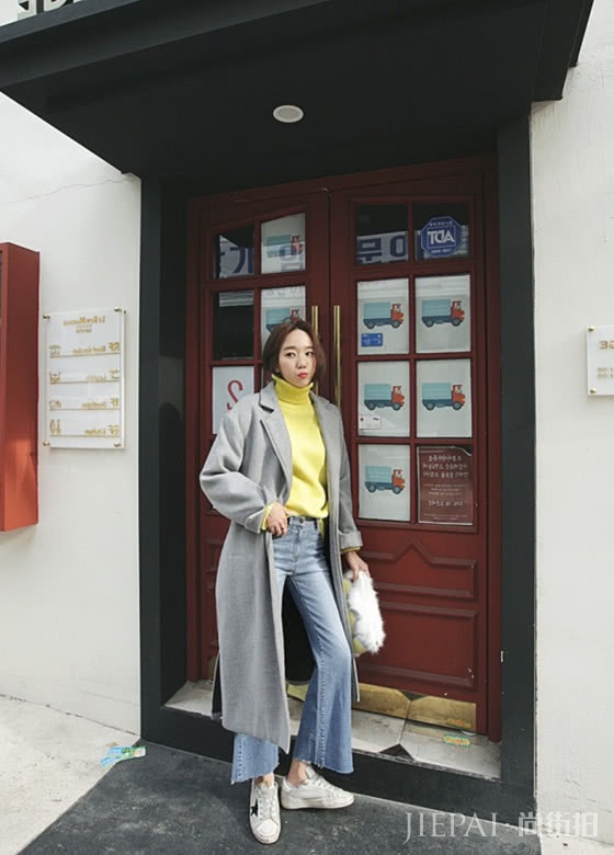 灰色大衣不会穿?这几款搭配look给你全新视觉美感