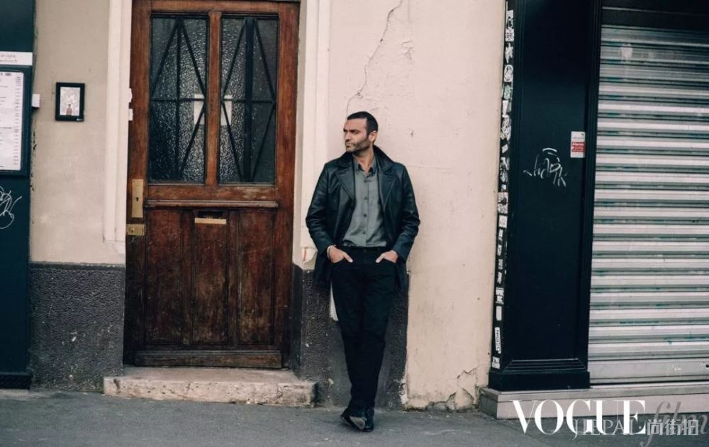 Angelababy演绎《巴黎奇遇》:陌生街头的柳暗花明