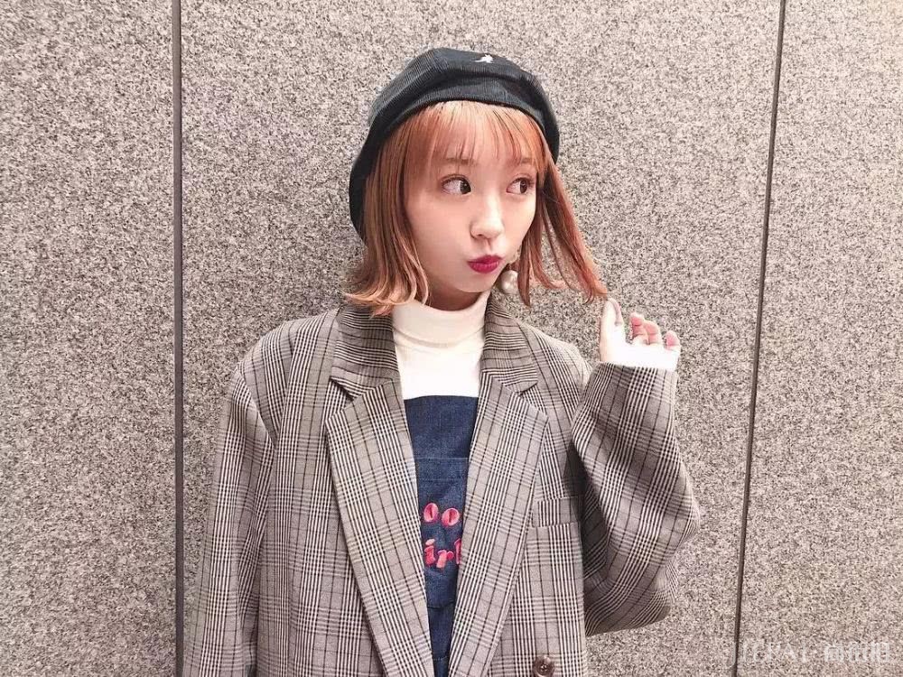 这位日本小姐姐的搭配细致的无以复加!2019年整年的搭配都可以和她学习!