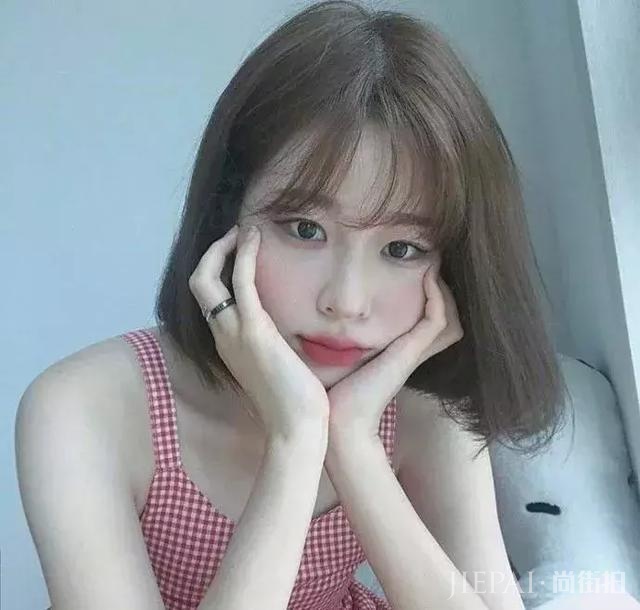 合的发型总能有“换脸”的感觉!