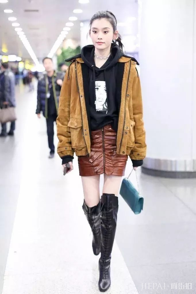 保暖又可以随意凹造型的羽绒服！