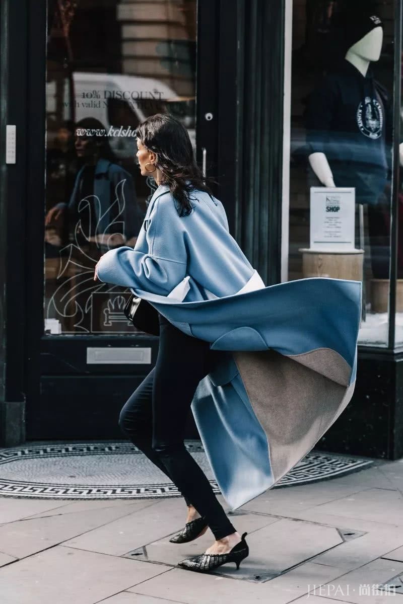 最值得投资的大衣除了黑驼灰，还有这两个色