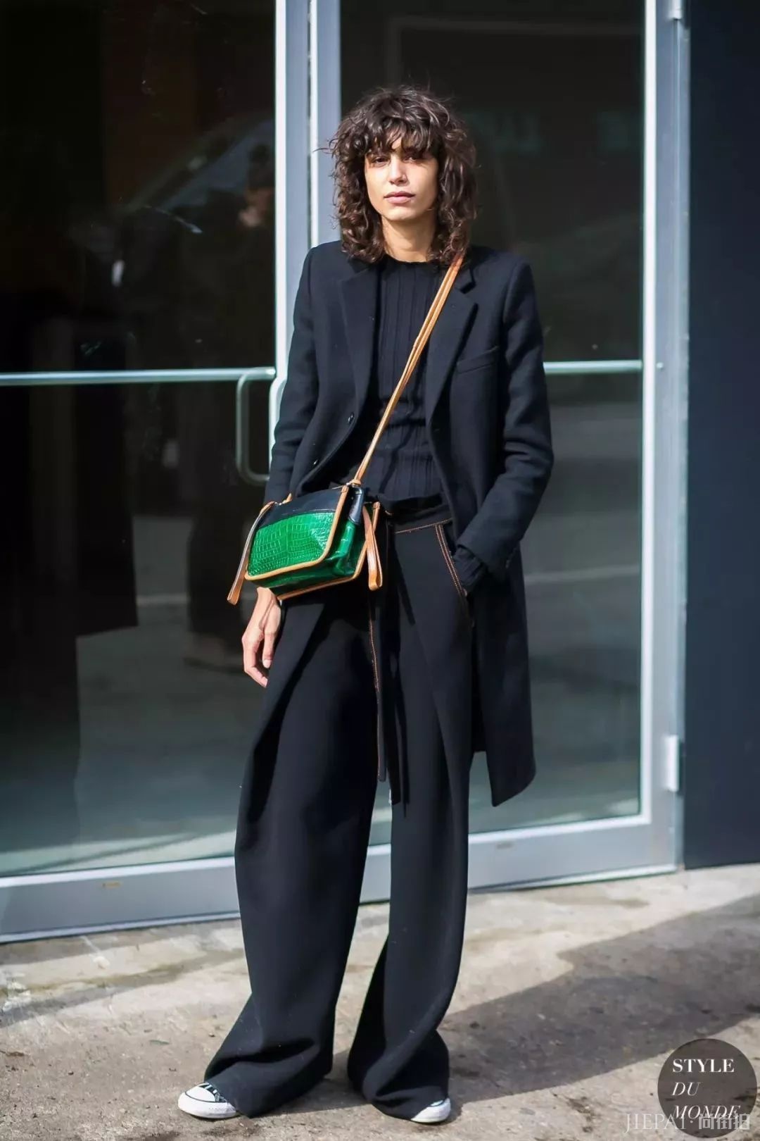 冬天这 3 双鞋子搭配大衣更百搭!