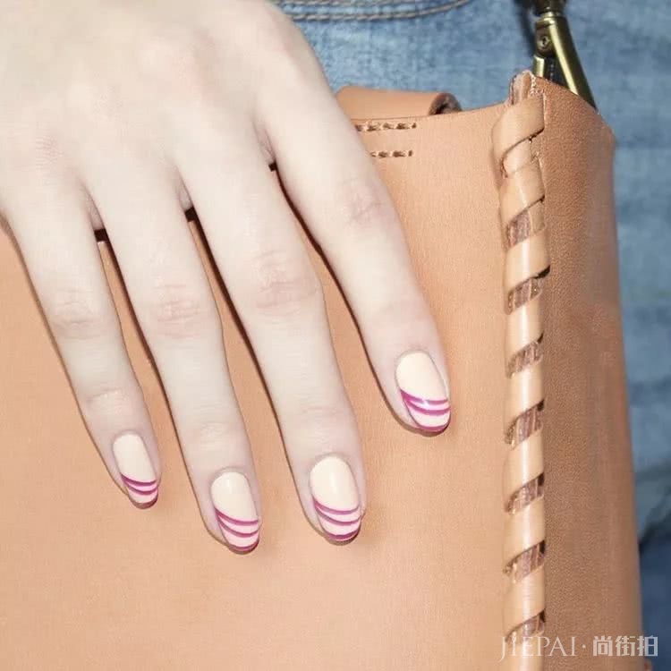 我们承包了你明年一整年的美甲样图