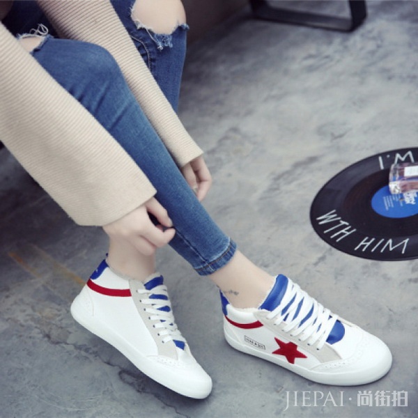 一双可以在冬天横扫衣橱的帆布鞋!