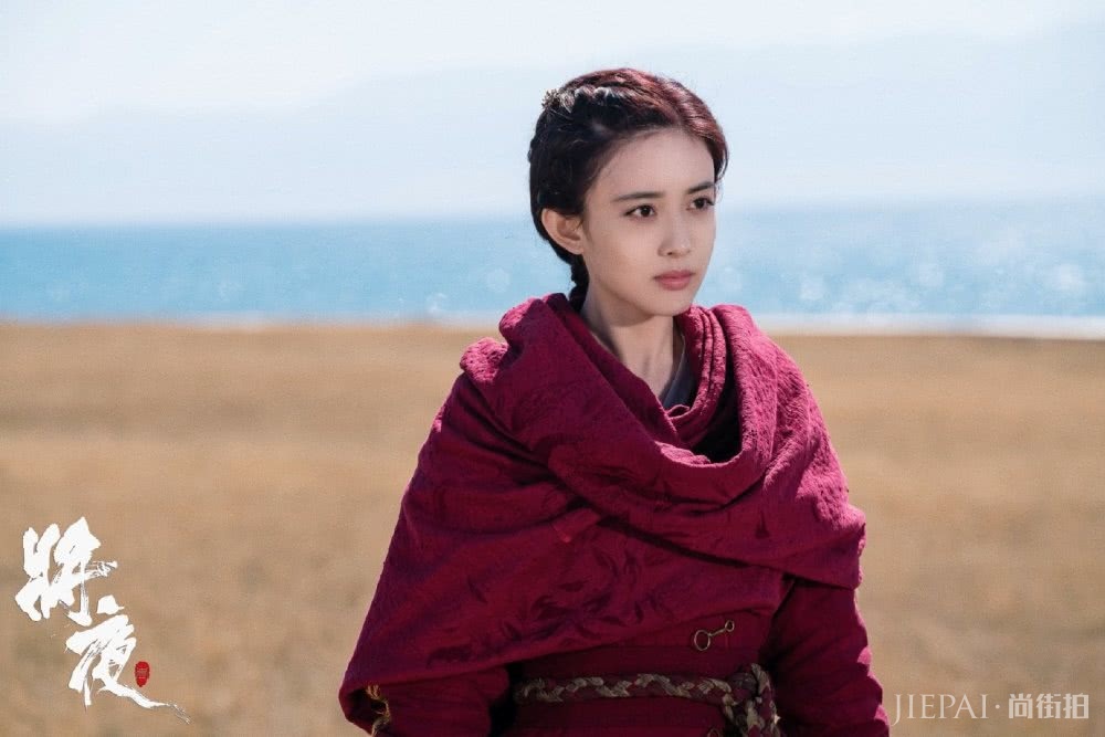 孟子义《将夜》里扮叶红鱼美丽动人,换现代装更显清纯俏皮