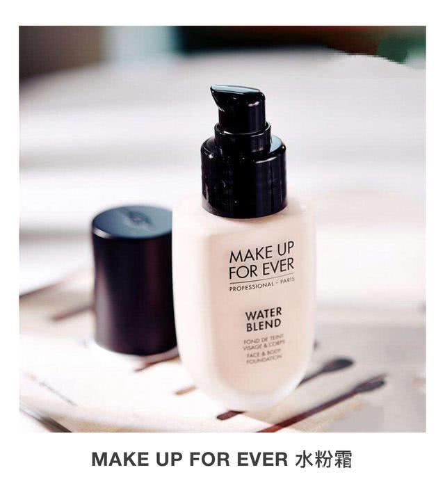 惊艳派对的圣诞梦幻妆容,还怕撩不到男神