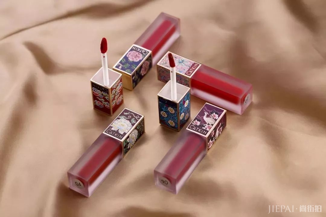 这款颜好又显白的秋冬口红,我连外壳都想收藏!