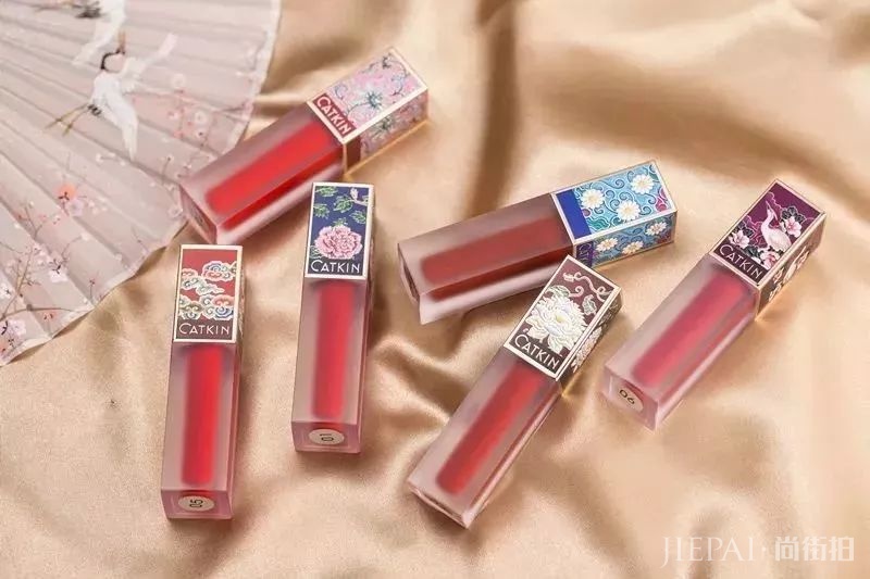 这款颜好又显白的秋冬口红,我连外壳都想收藏!