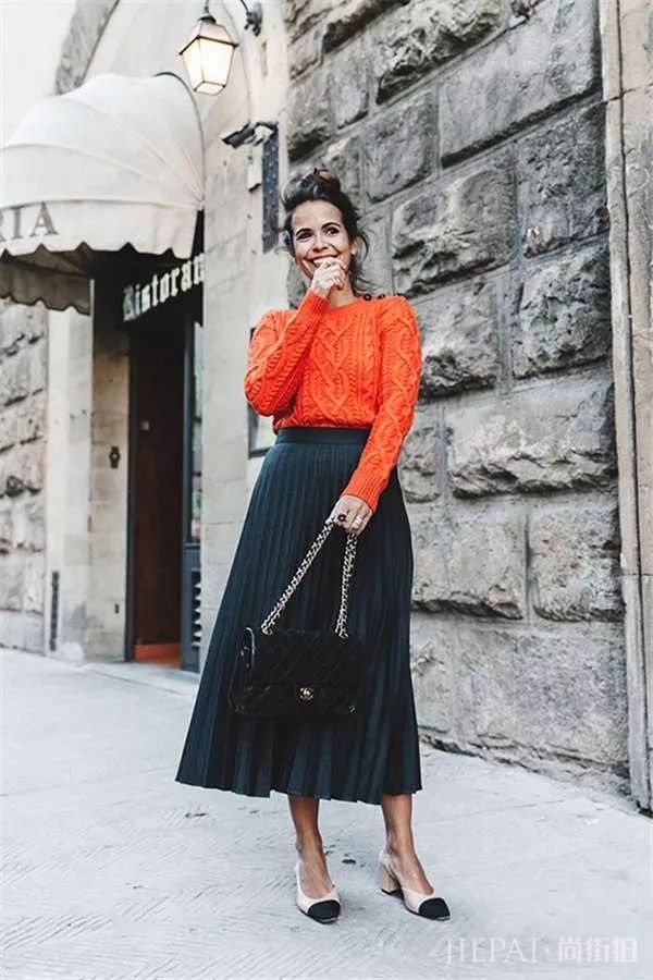 2018最火的柿子色,黄皮这样穿就完了!