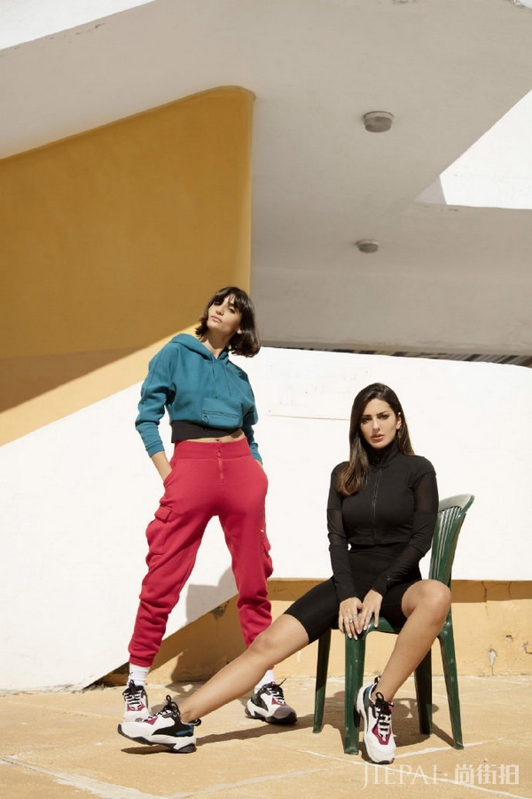 PUMA携手LAMA JOUNI打造女性专属THUNDER系列