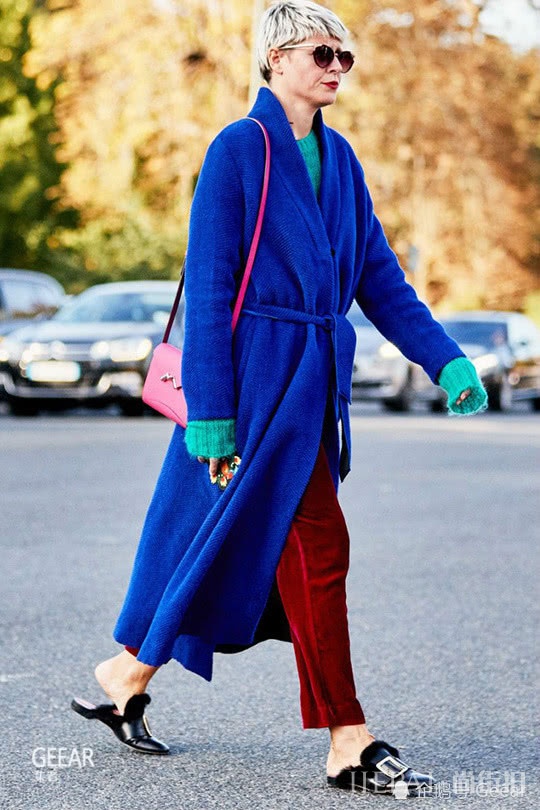 法式风格街拍带给你满满穿搭灵感 这样穿才叫优雅