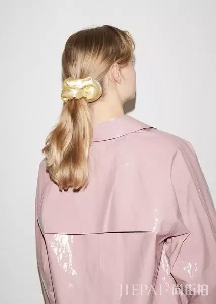 时尚圈太膨胀了吧 小时候1块钱的发圈现在卖到1000 凭什么