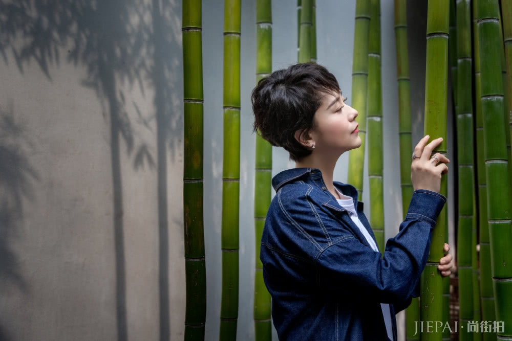 海清短发真惊艳,剪完重回少女,看完也想剪