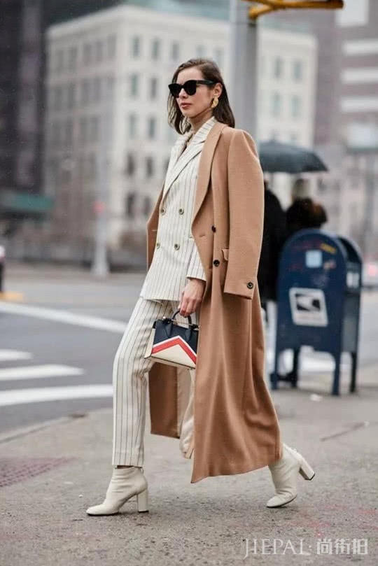 大衣+短靴,打造冬季轻熟优雅style