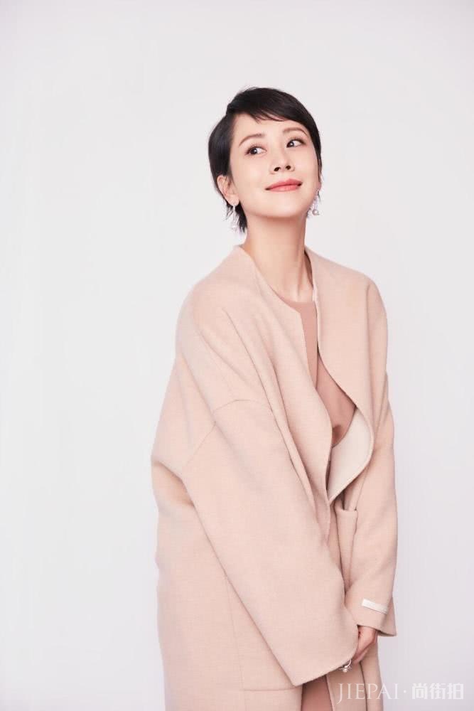 海清短发真惊艳,剪完重回少女,看完也想剪