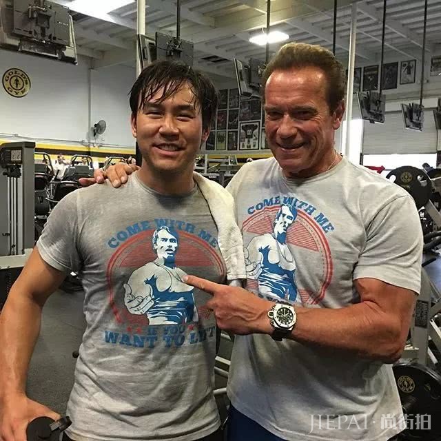 这个年入70亿的低调家族，掌握着ins名流的核心秘密