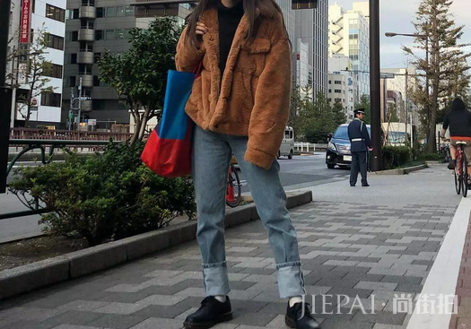 矮萌妹冬季穿搭小技巧,显高显瘦又时尚