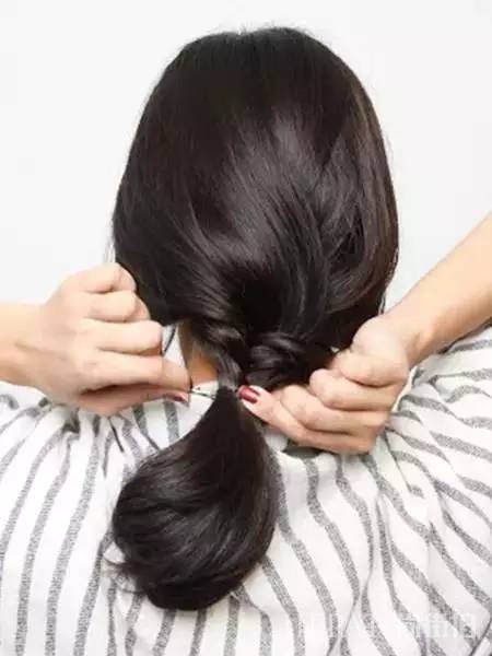 女人头发这样扎起来美的连你自己都嫉妒！