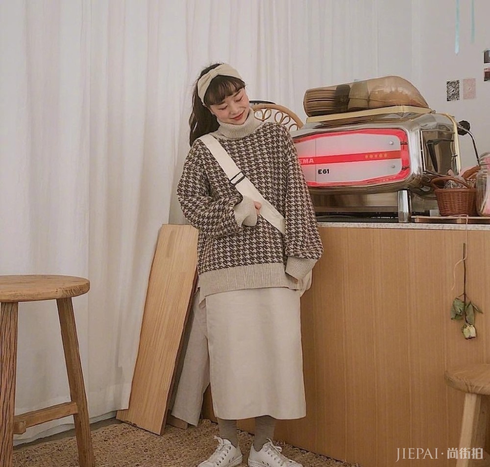 今年冬天流行“小姐姐风”，下面这些穿搭太适合亚洲妹子了！