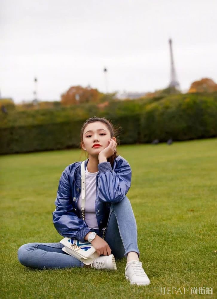 李冰冰如何在红毯中杀出重围？年会就看这件法宝了