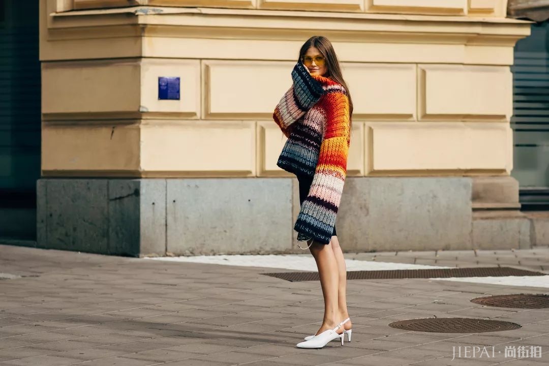 英国女王最爱的颜色,要不你穿起来试试?