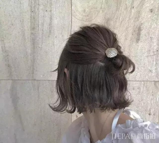 合的发型总能有“换脸”的感觉!