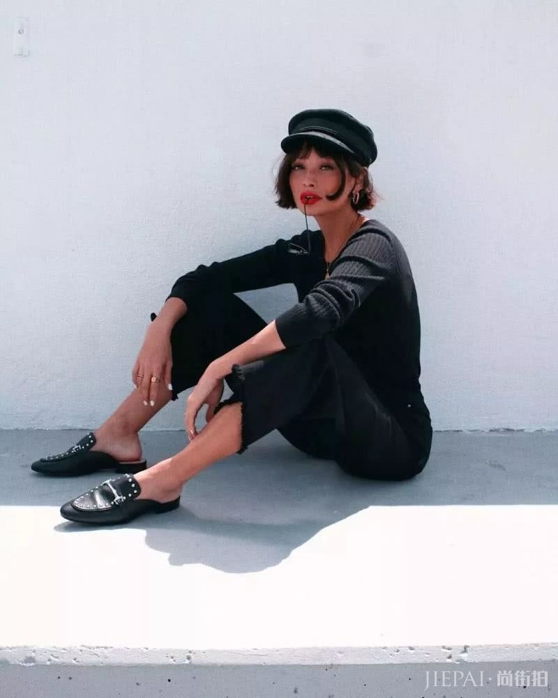 像从老电影中走出来的博主，她的时髦穿搭原来全靠这4点