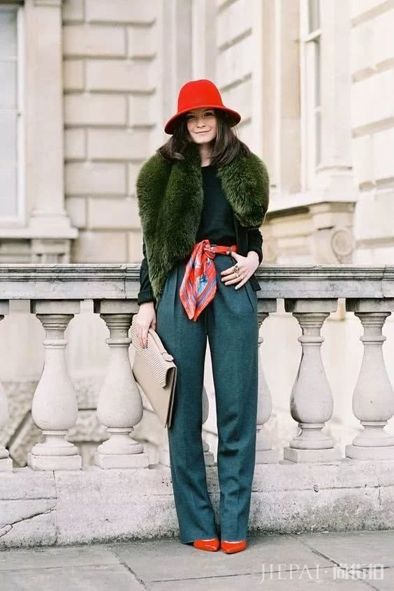 欧美街拍 时尚潮人只靠一条“围巾”立马变优雅