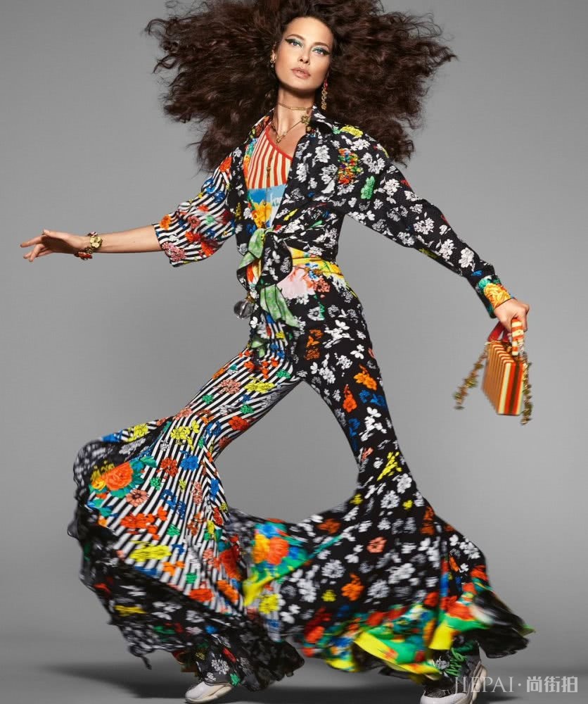 权威模特大奖出炉 Gigi挤下刘雯夺年度模特,妹妹贝拉也在榜