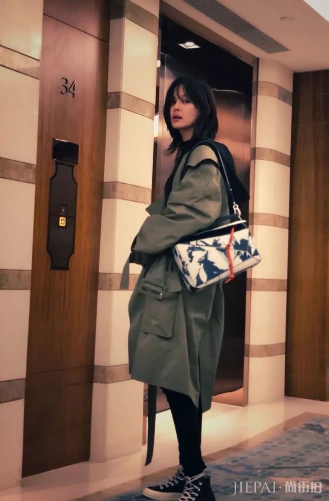 趁这些发型还没火起来,赶紧拿去找Tony,个个显脸小不挑人