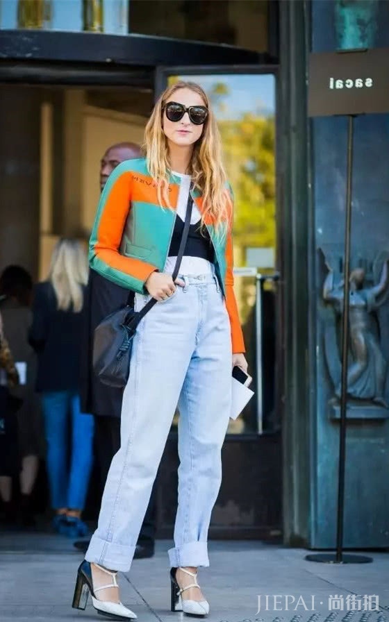 欧美街拍 秋冬种草酷感满满的皮衣,变身女王范