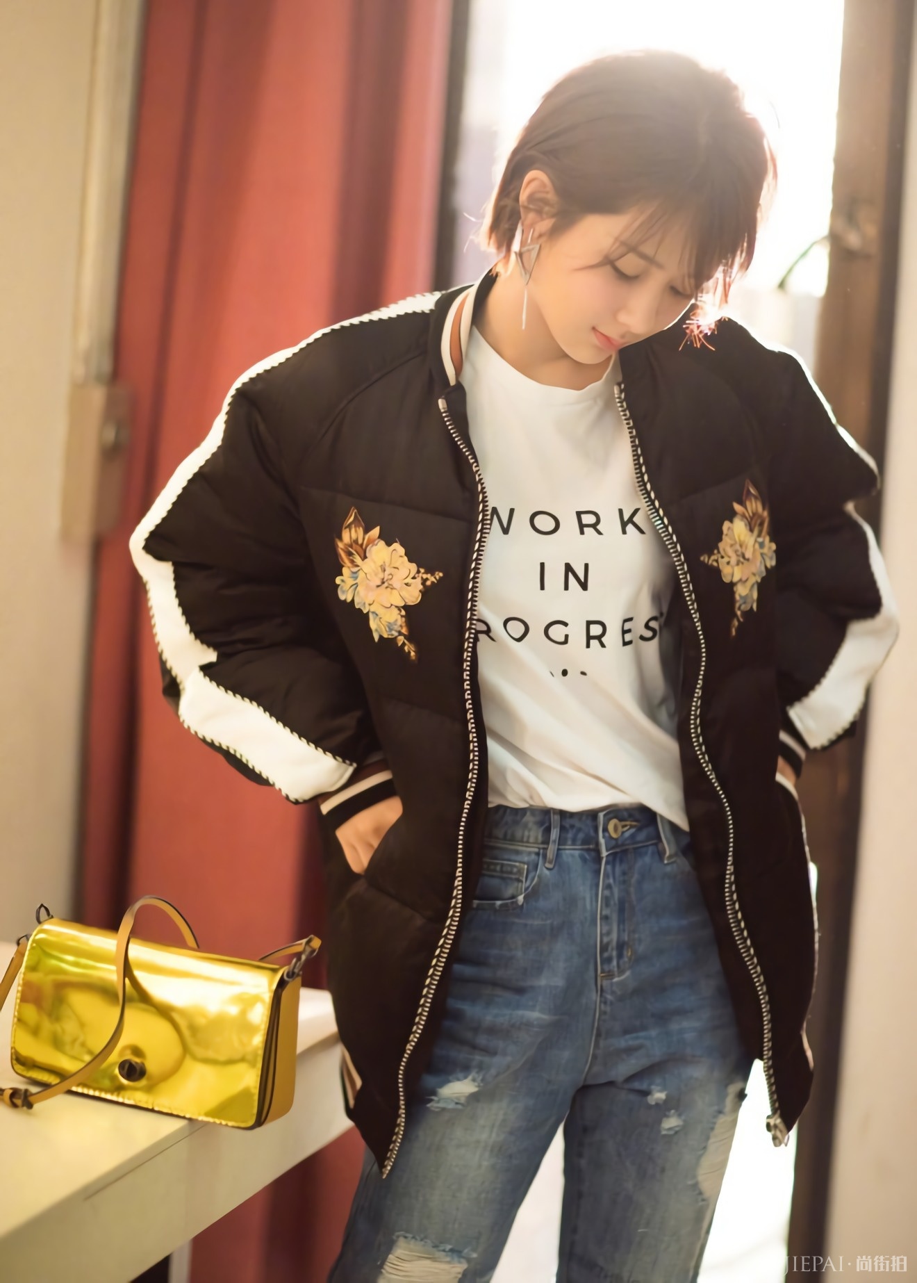 杨紫一双“芋头鞋”超级时髦,看完我赶紧扔了小白鞋!