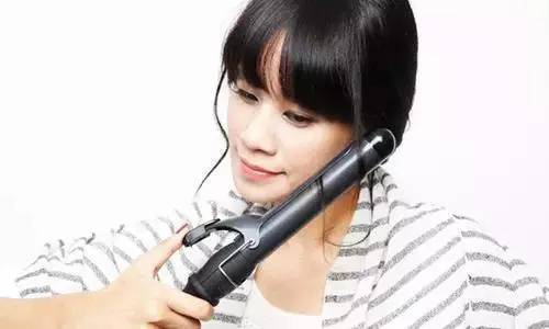 女人头发这样扎起来美的连你自己都嫉妒！