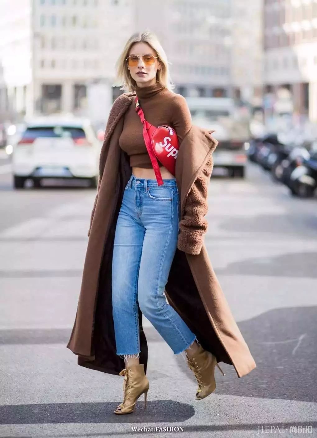 你需要一件温暖又时髦的毛绒外套