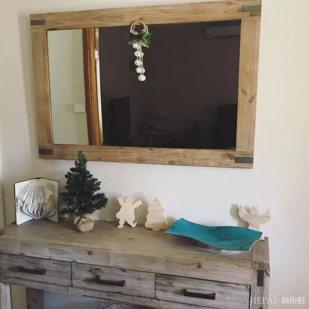 只用几块钱,就能在圣诞节时把家里打造成自拍圣地