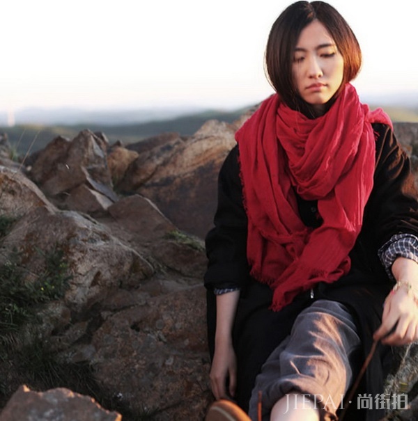 冬天系条棉麻围巾，让你和别人不一样