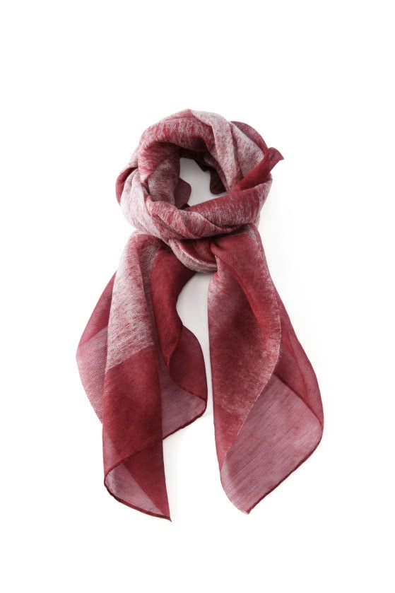 叮咚!请查收INSUN恩裳圣诞礼盒 打造俏皮活力的节日造型