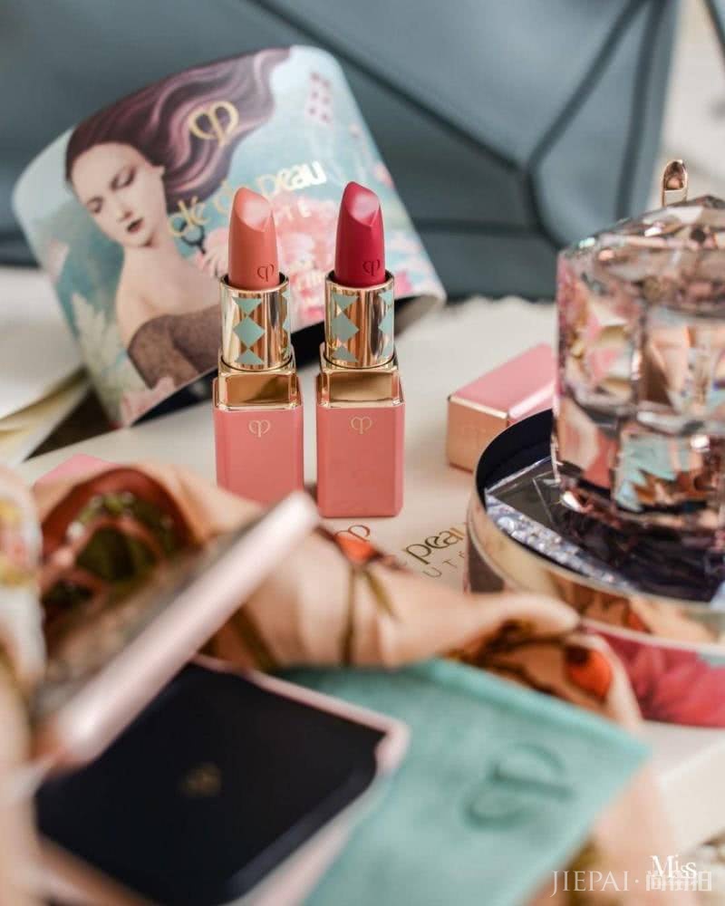一篇看尽2019年新春限定新品彩妆，每款都美到让人无法抗拒