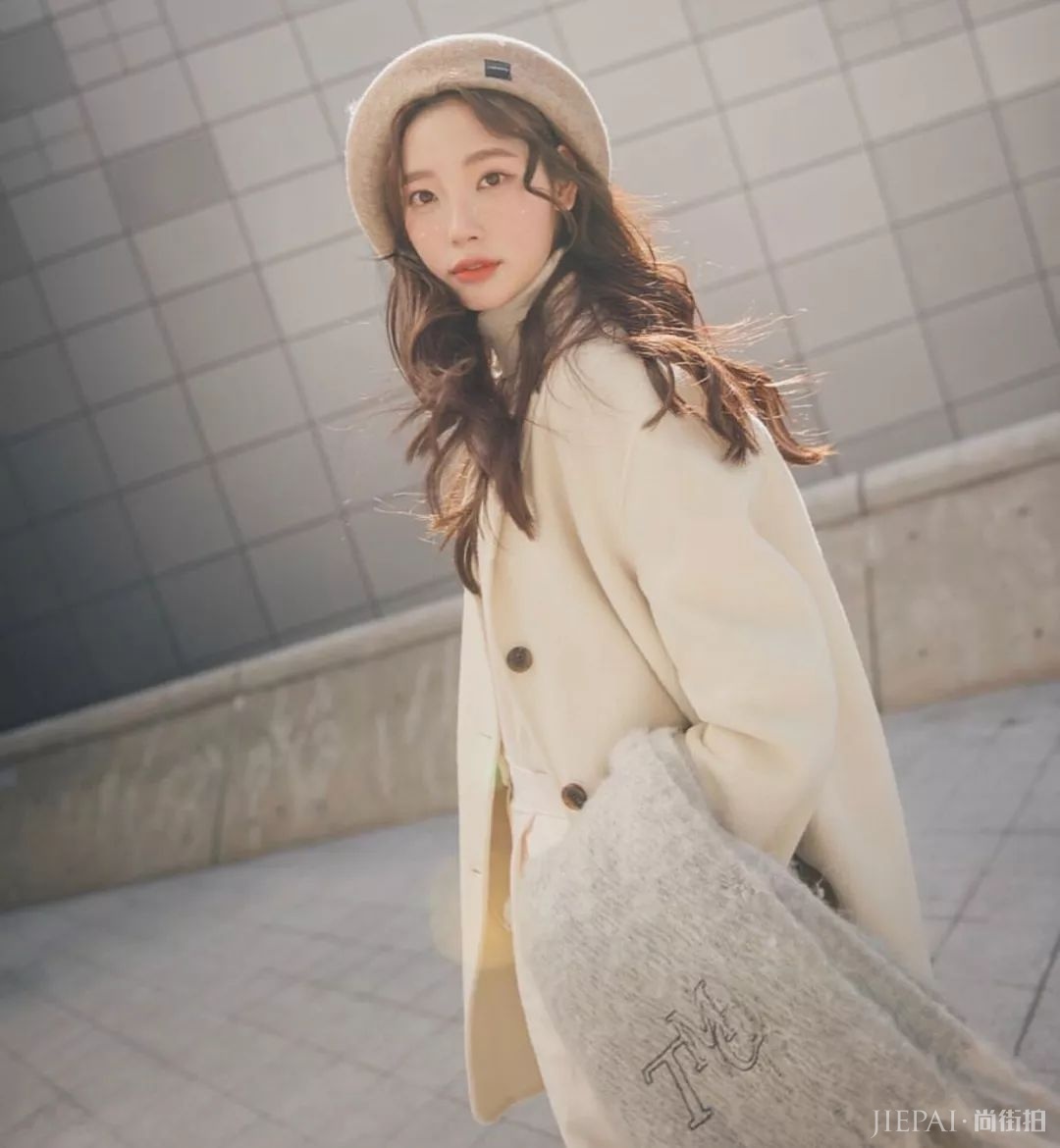 今冬要穿“极简风”，让你看起来就很贵！